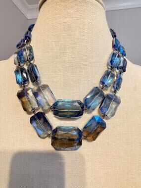 Vintage Faceted Blue Lucite Statement Necklace 18”